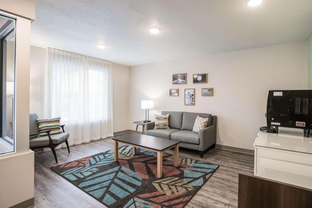 Woodspring Suites Detroit Madison Heights Ngoại thất bức ảnh