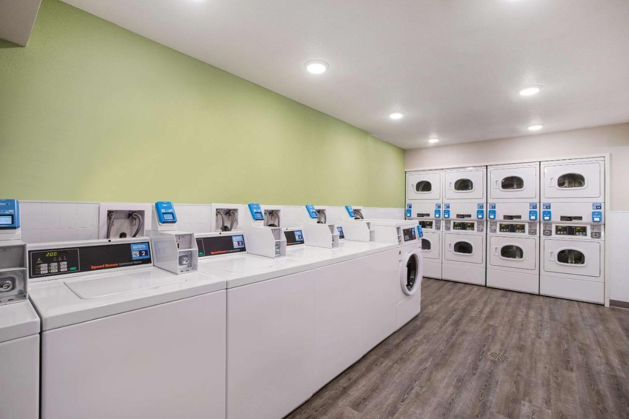 Woodspring Suites Detroit Madison Heights Ngoại thất bức ảnh